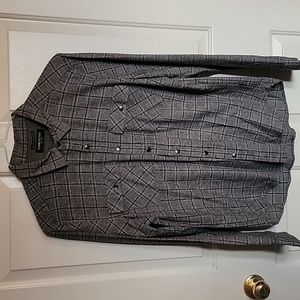Kenneth Cole men's long sleeved shirt, large, gray, buttondown. Like new.